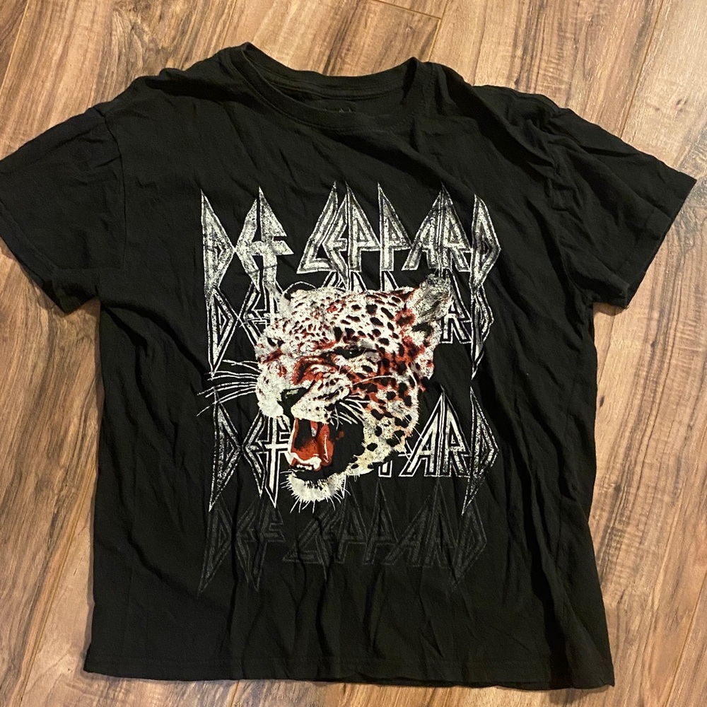 BUNDLE TO SAVE Black Def Leppard Graphic Tee